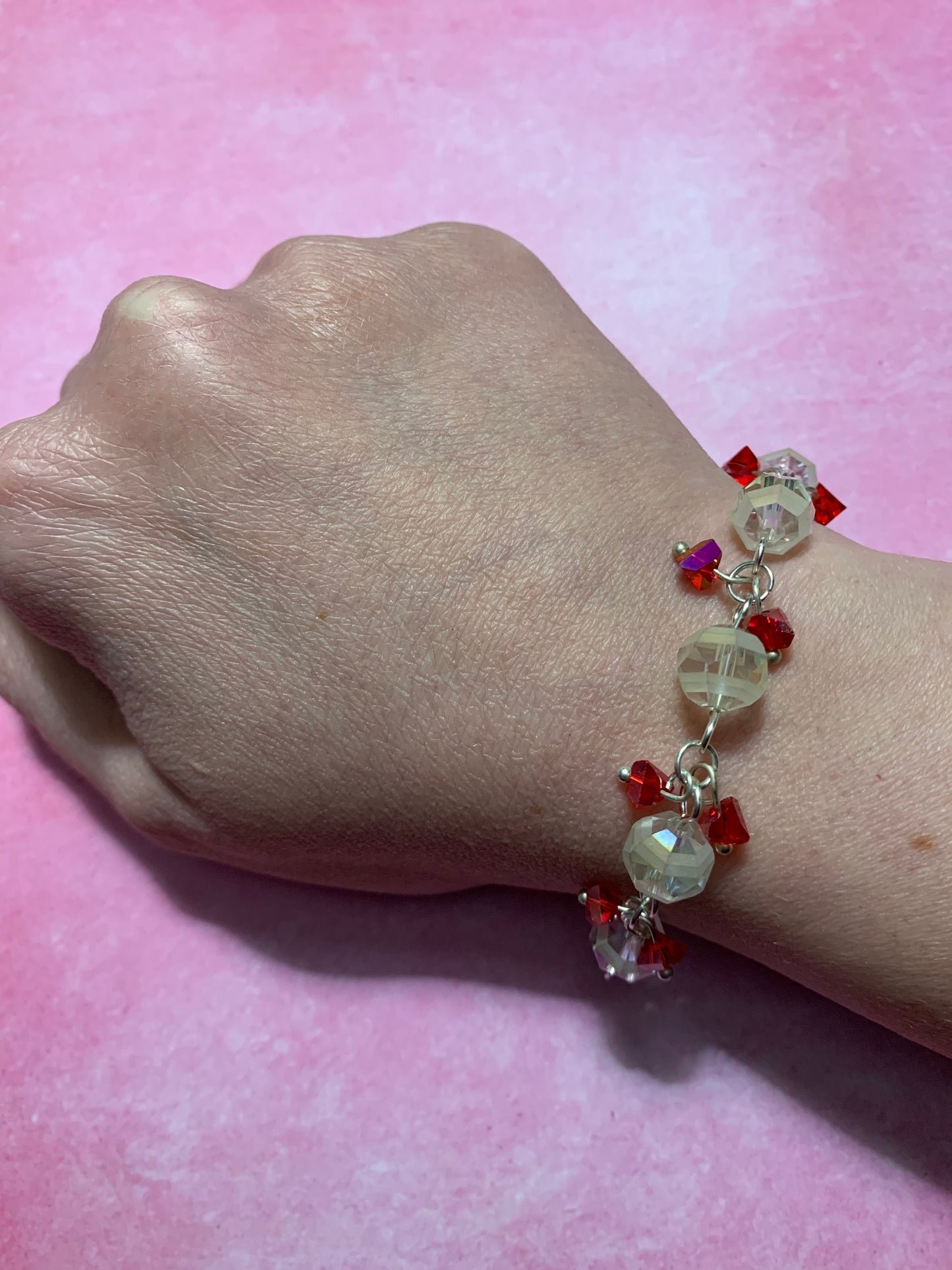 White with Red Clusters Glass Bead Bracelet / Earrings Set