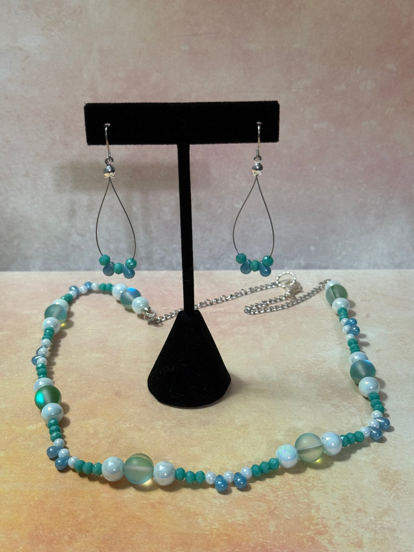 Northern Lights Inspired Necklace and Earrings Set